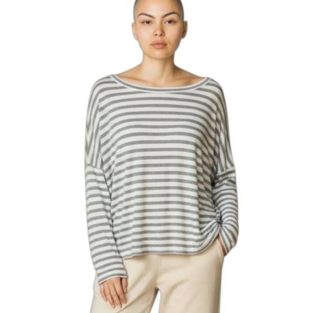 HONEYDEW GRAY & WHITE STRIPE TOP SZ.S EUC.